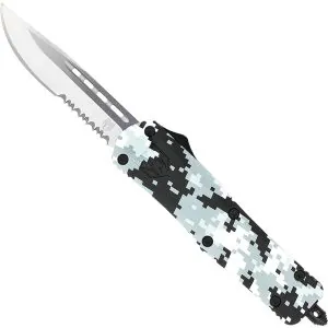 Medium FS-3 Winter Digital Camo Drop Serrated