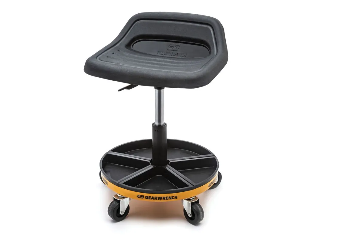 Roller Seat, With Tractor Seat and Magnetic Trays