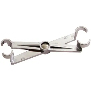 Lisle Scissor Disconnect 3/8" x 1/2" Low Profile