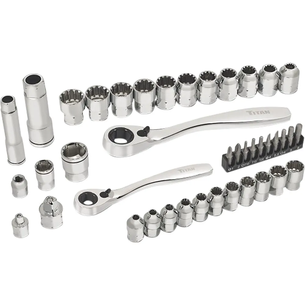 41 pc. ExoDriveTM Pass-Through Ratchet and Socket Set
