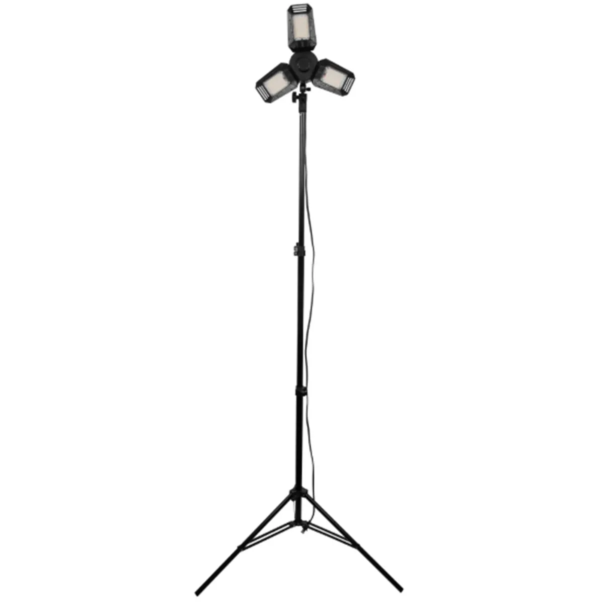 Wilmar Corp. / Performance Tool 6500+LM 120V Work Light w/Tripod
