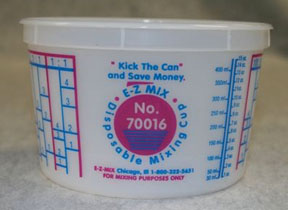 1-Pint Plastic Mixing Cups, box of 100